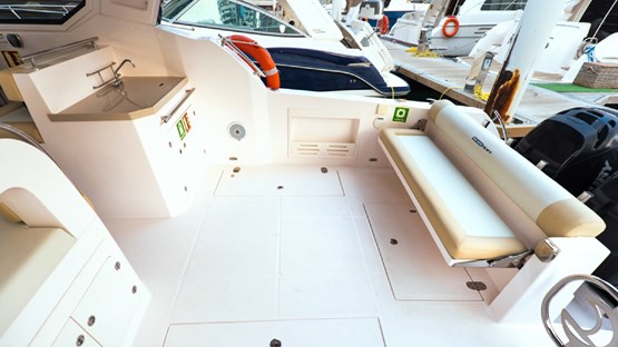 Thunder Silver craft 36ft | AED595/Hour